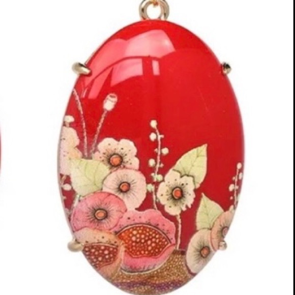 RED DROP EARRINGS SHOWING BIRDS AND FLOWER THEME - Picture 3 of 5